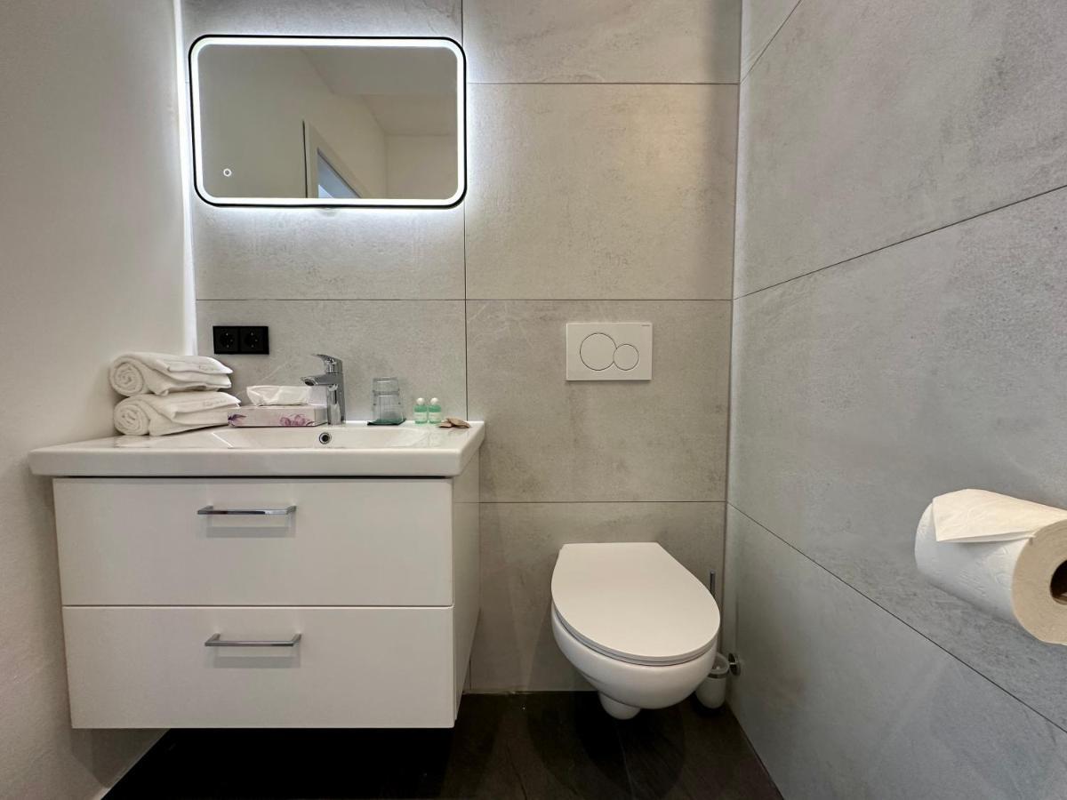 Hotel Emilia Wurzburg Bagian luar foto