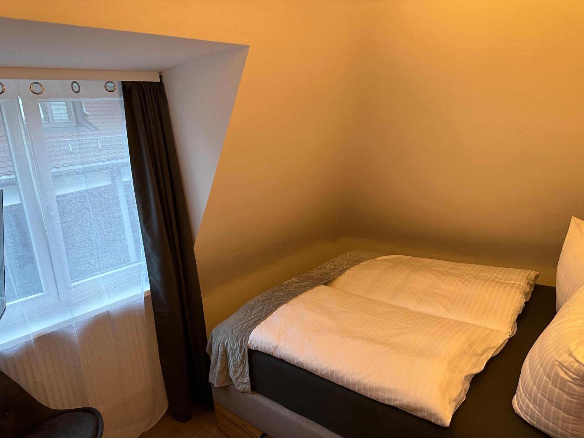 Hotel Emilia Wurzburg Bagian luar foto