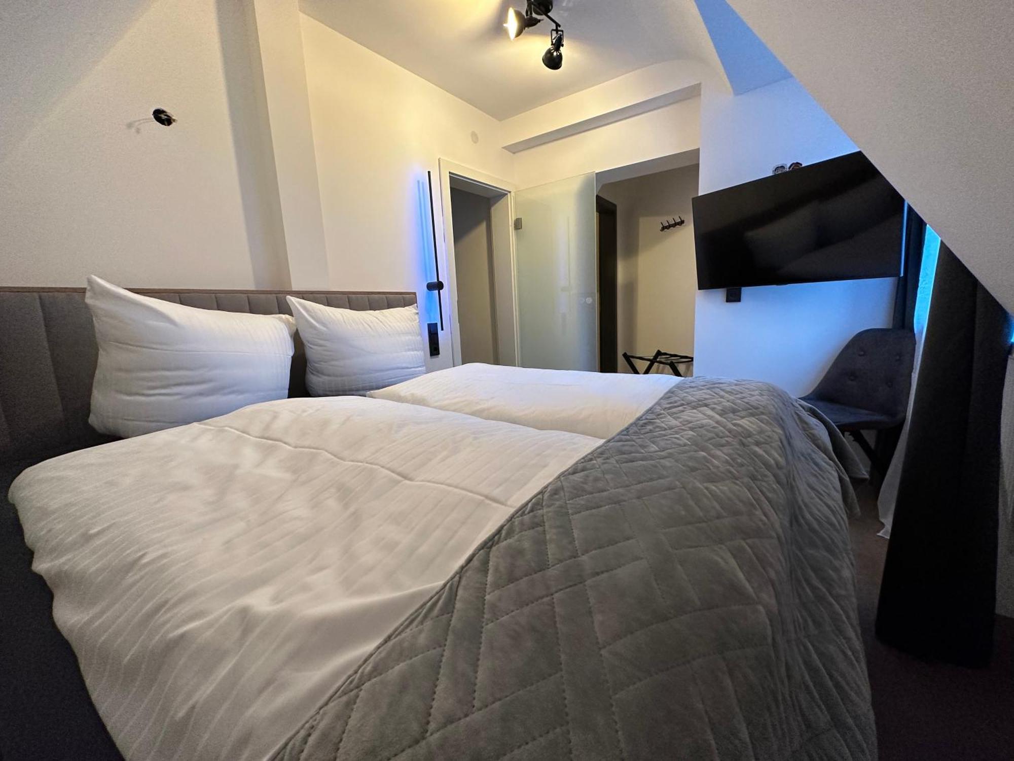 Hotel Emilia Wurzburg Bagian luar foto